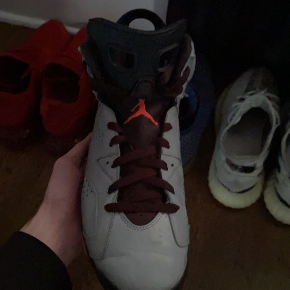 There clean and comfortable - Picture 2 of 5